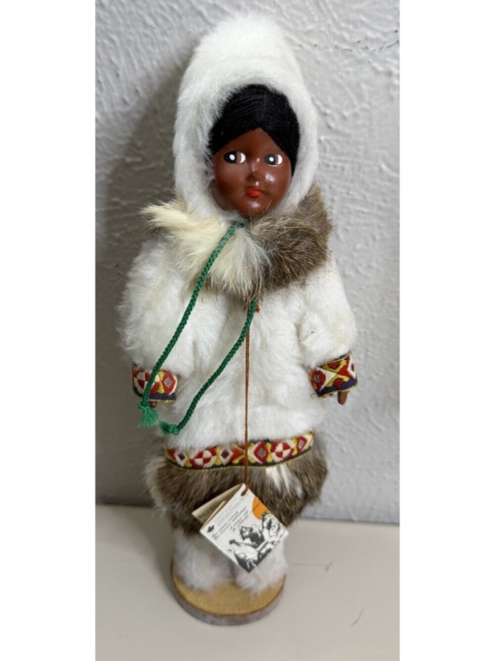 VTG Canadian Eskimo/Inuit 12” Girl Standing W/ Parka Souvenir Figure NWT